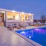 In With Pool Near Zadar Galovac (Zadar)