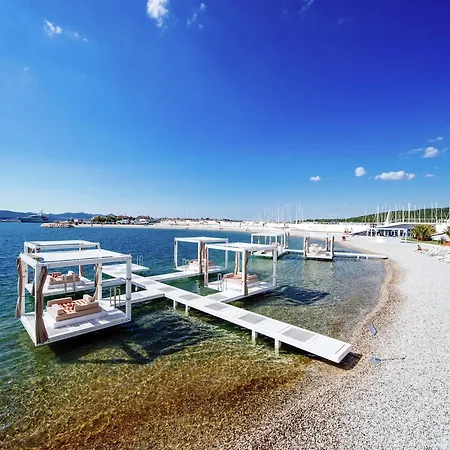 In With Pool Near Zadar * Galovac (Zadar)